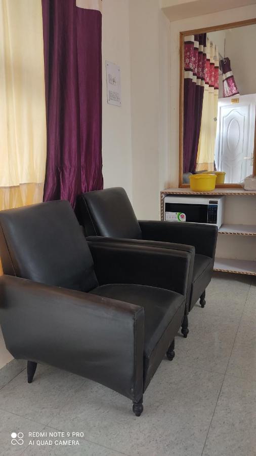 City Crown Guest House Sundarnagar Екстериор снимка