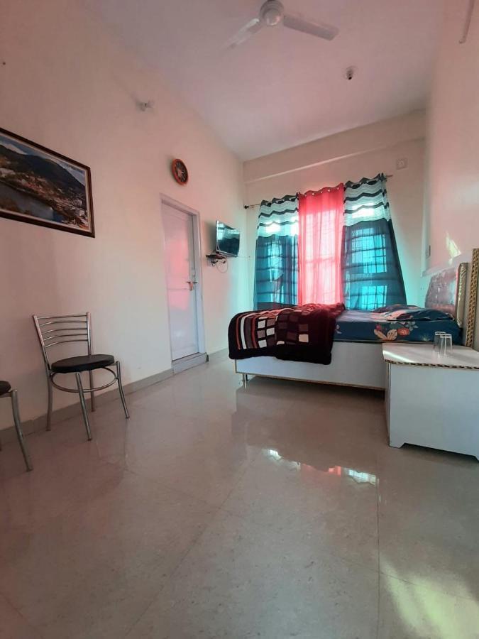 City Crown Guest House Sundarnagar Екстериор снимка